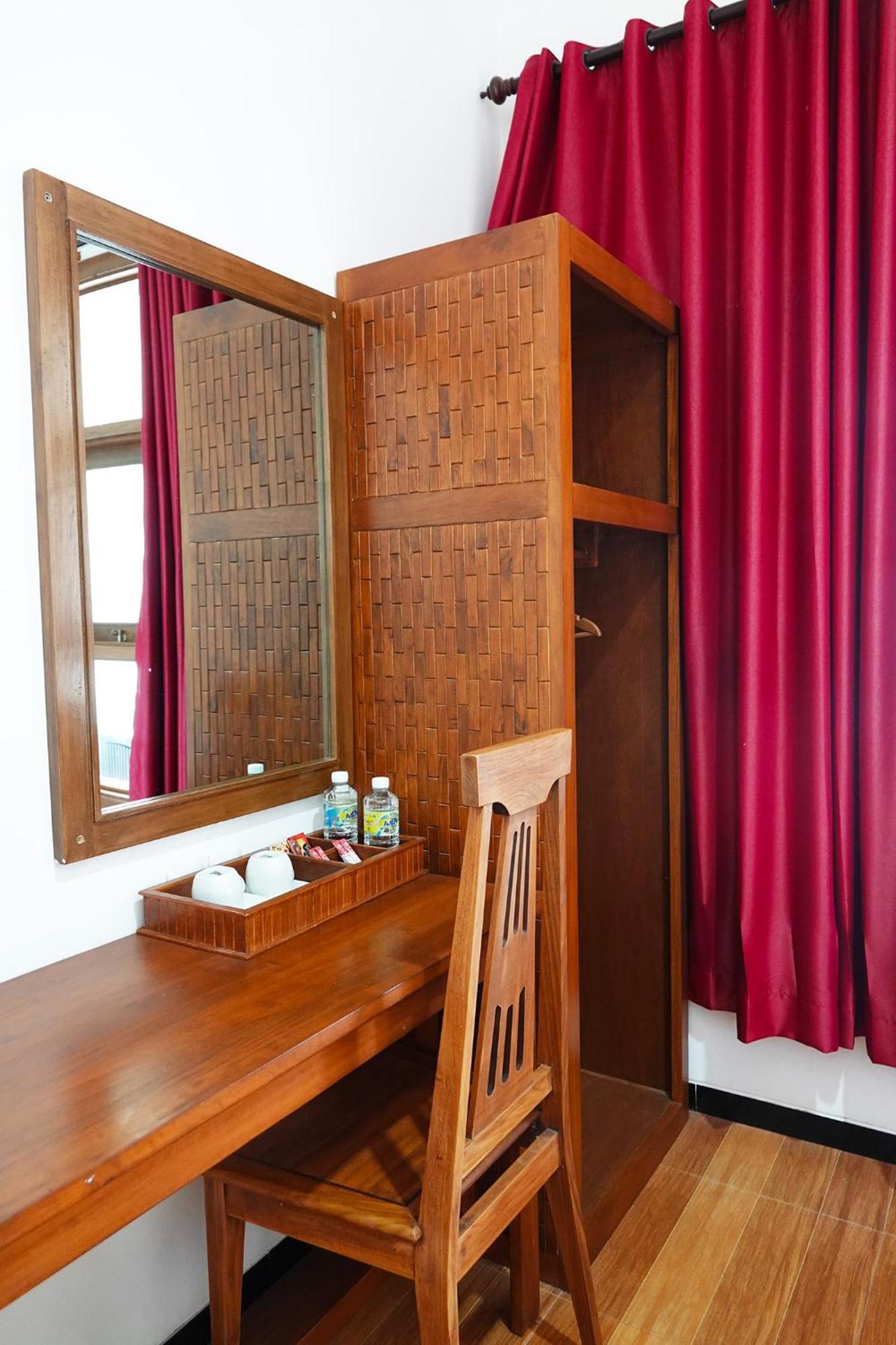 Bondowoso Baratha Hotel & Resto מראה חיצוני תמונה