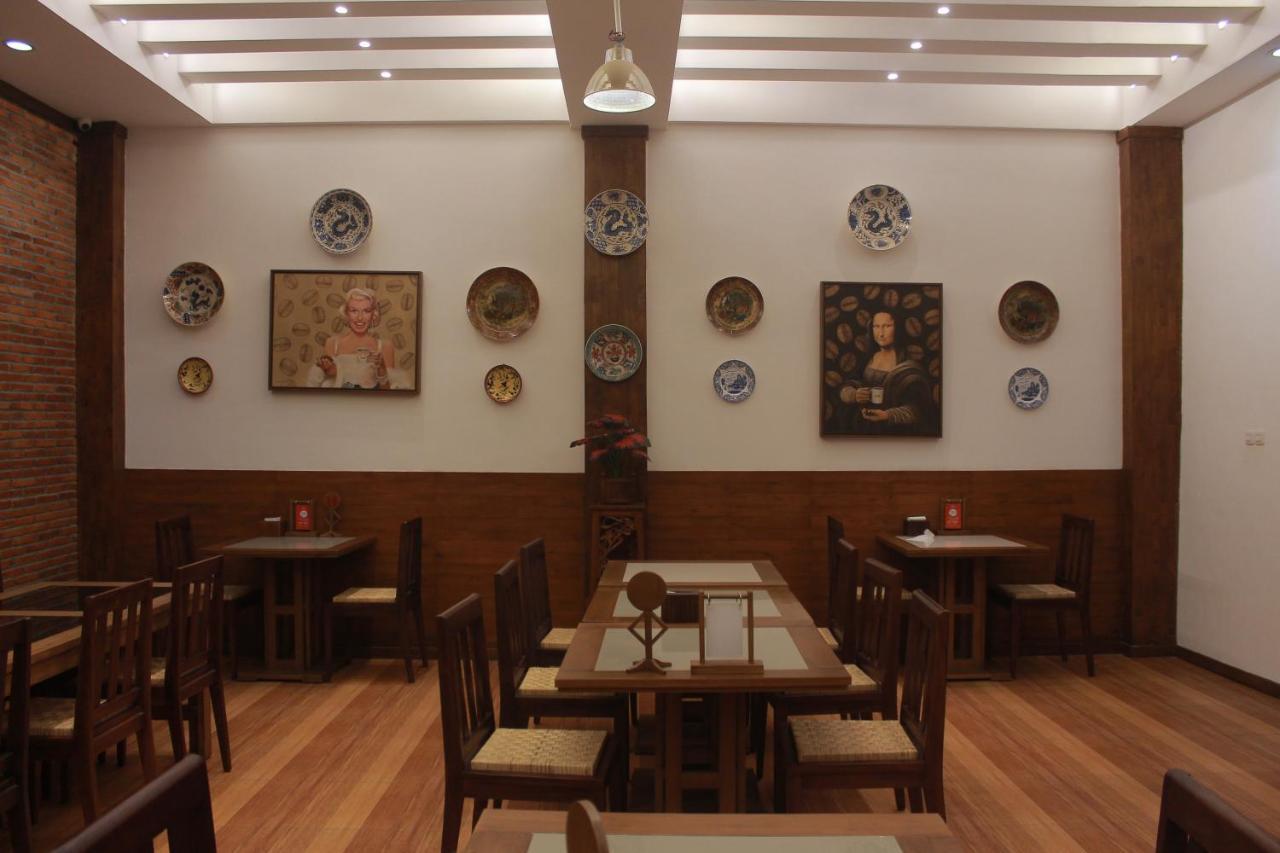 Bondowoso Baratha Hotel & Resto מראה חיצוני תמונה
